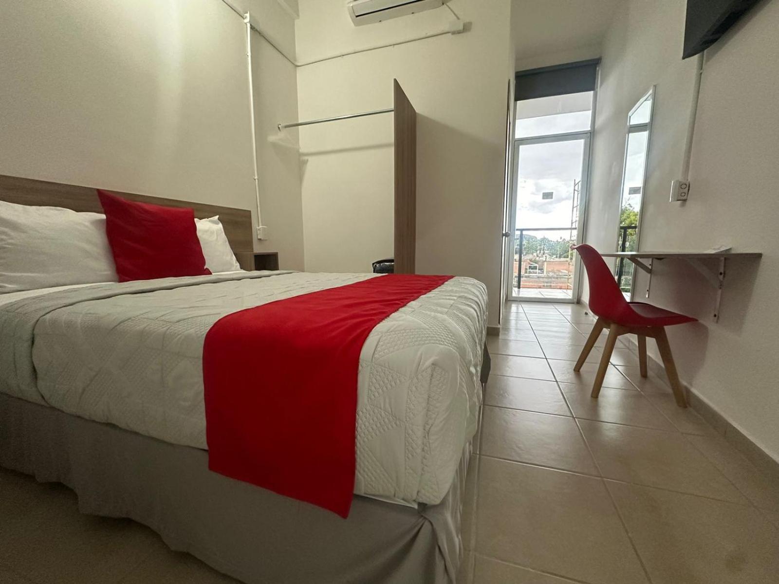 Hotel Plaza Centenario Juan Aldama Eksteriør bilde